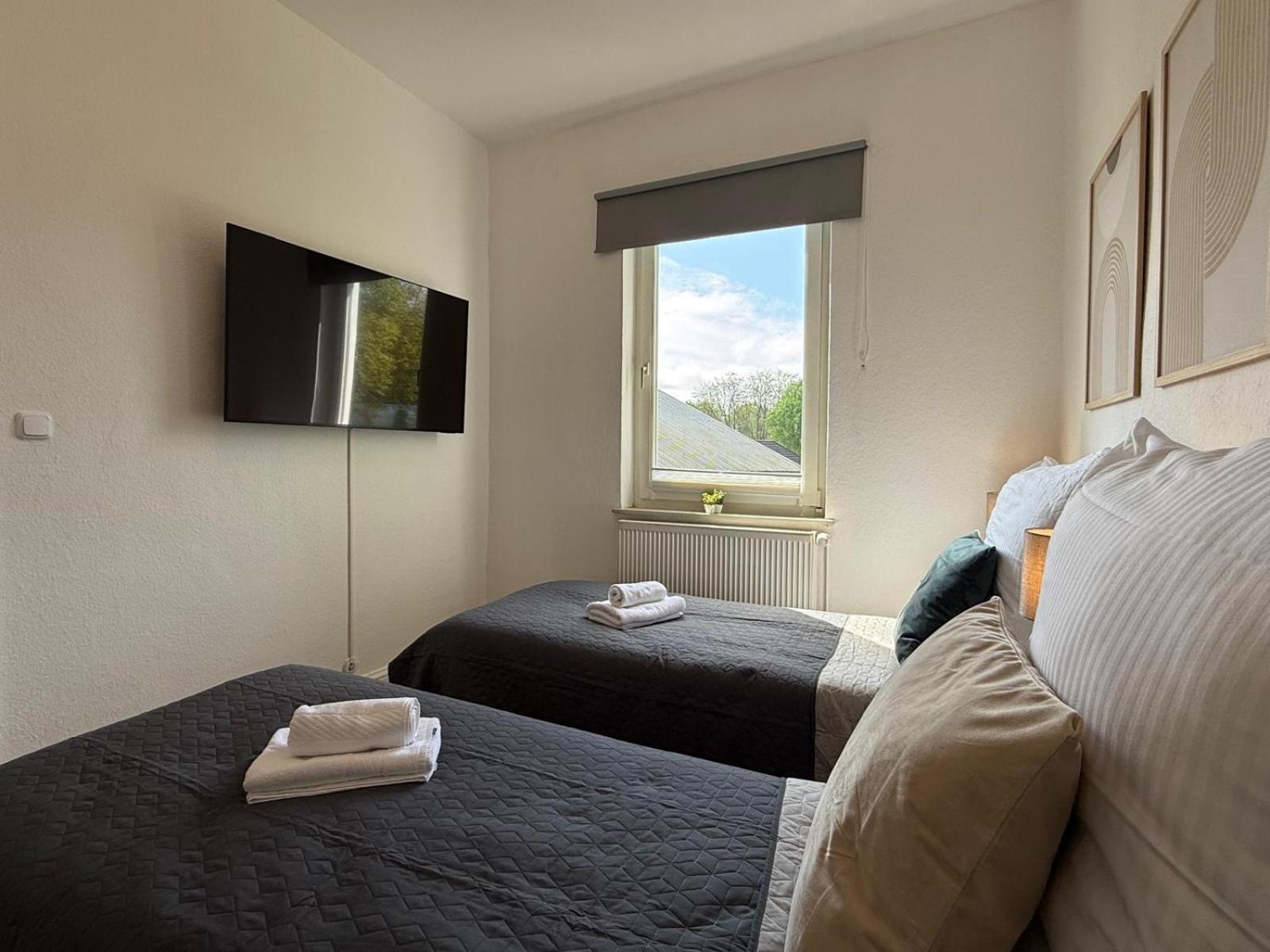 Tt Living Apartments Bonitas & Divinitas I 2 Schlafzimmer I Kueche I Vollbad I Waschmaschine Реллинген Экстерьер фото